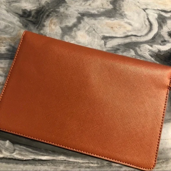 Lovevook Clutch Brown Rust New No Tags - Picture 5 of 7
